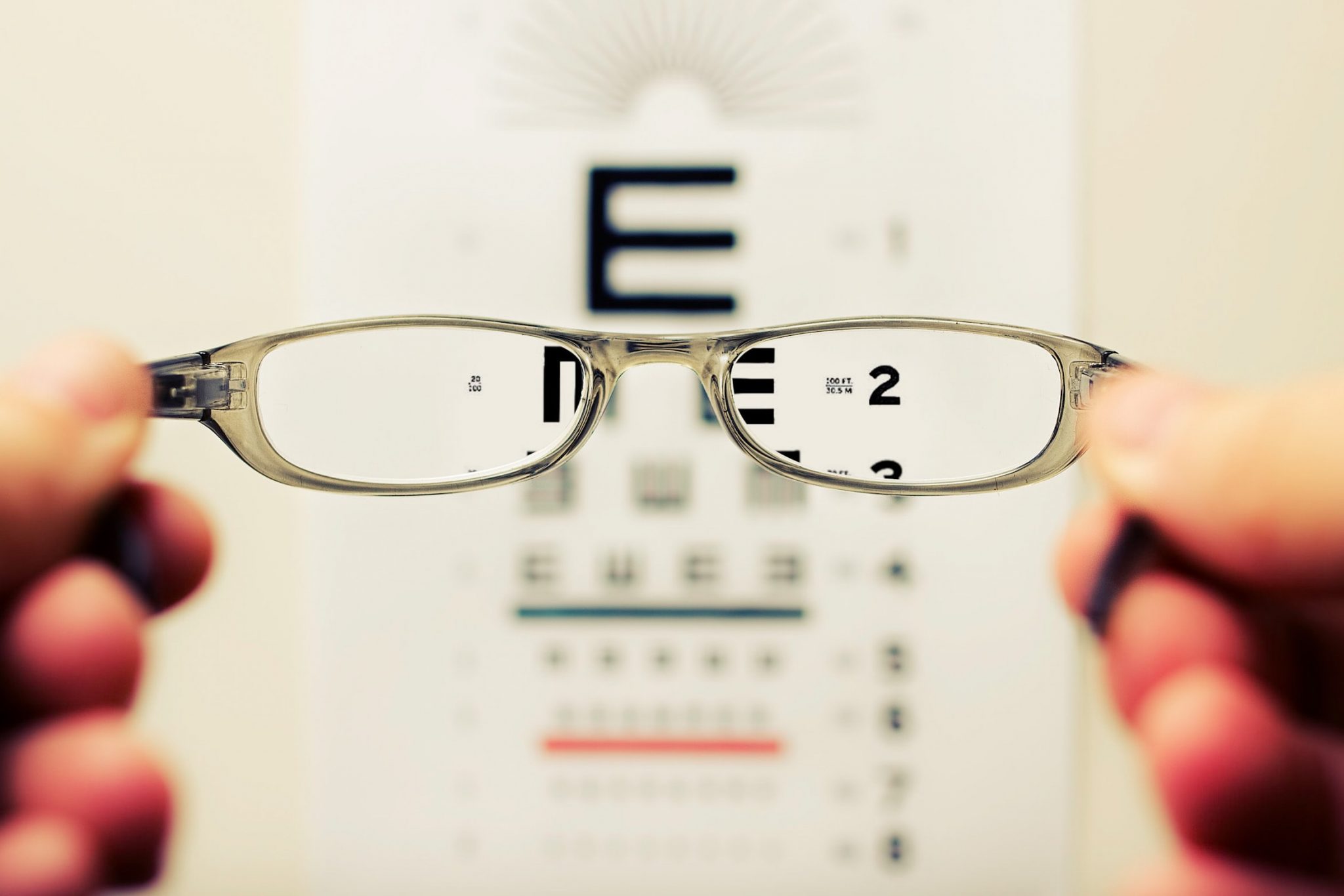 How Are Visual Acuity Tests Done? featured image